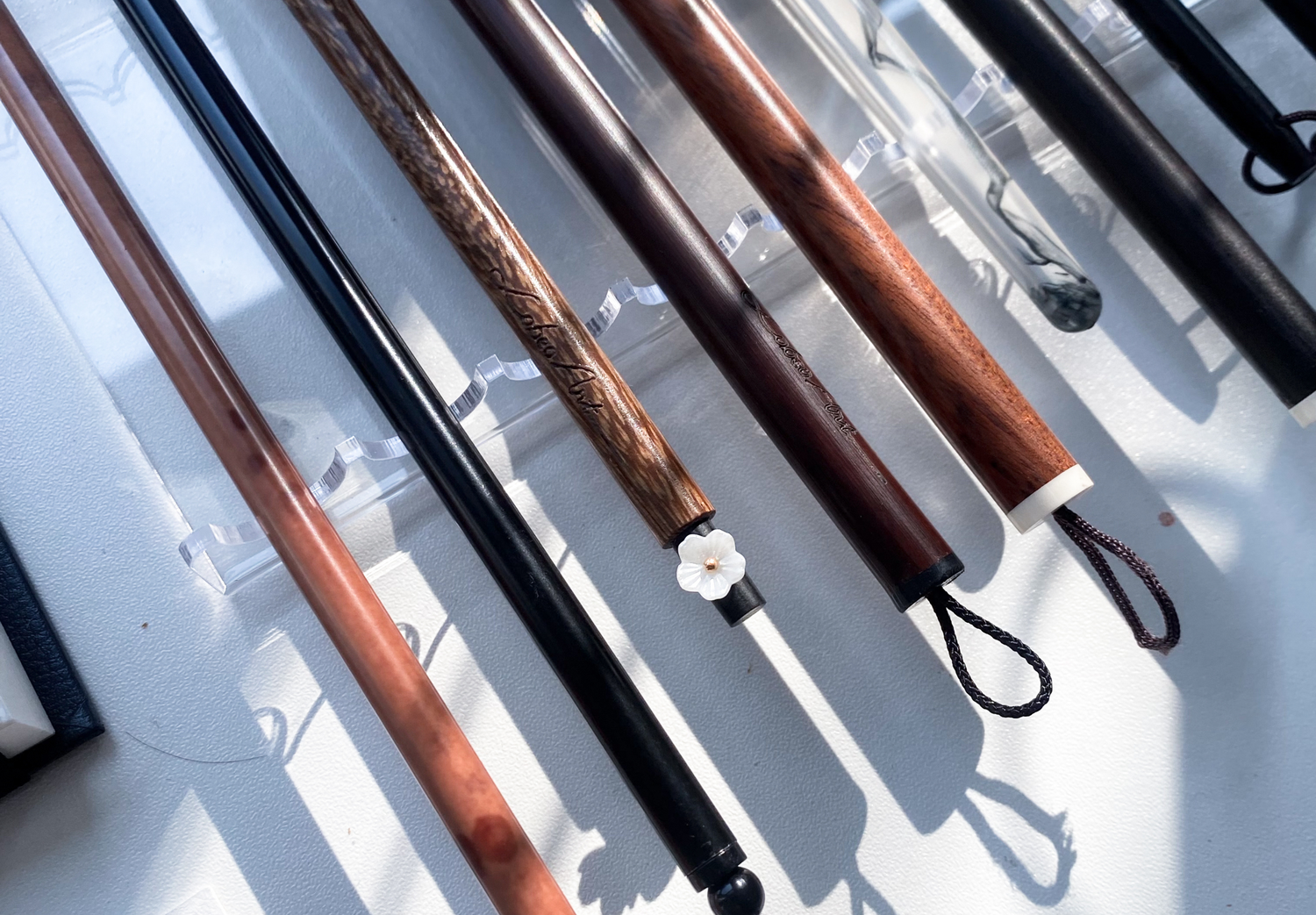 BRUSH PREPARATION & CARE GUIDE