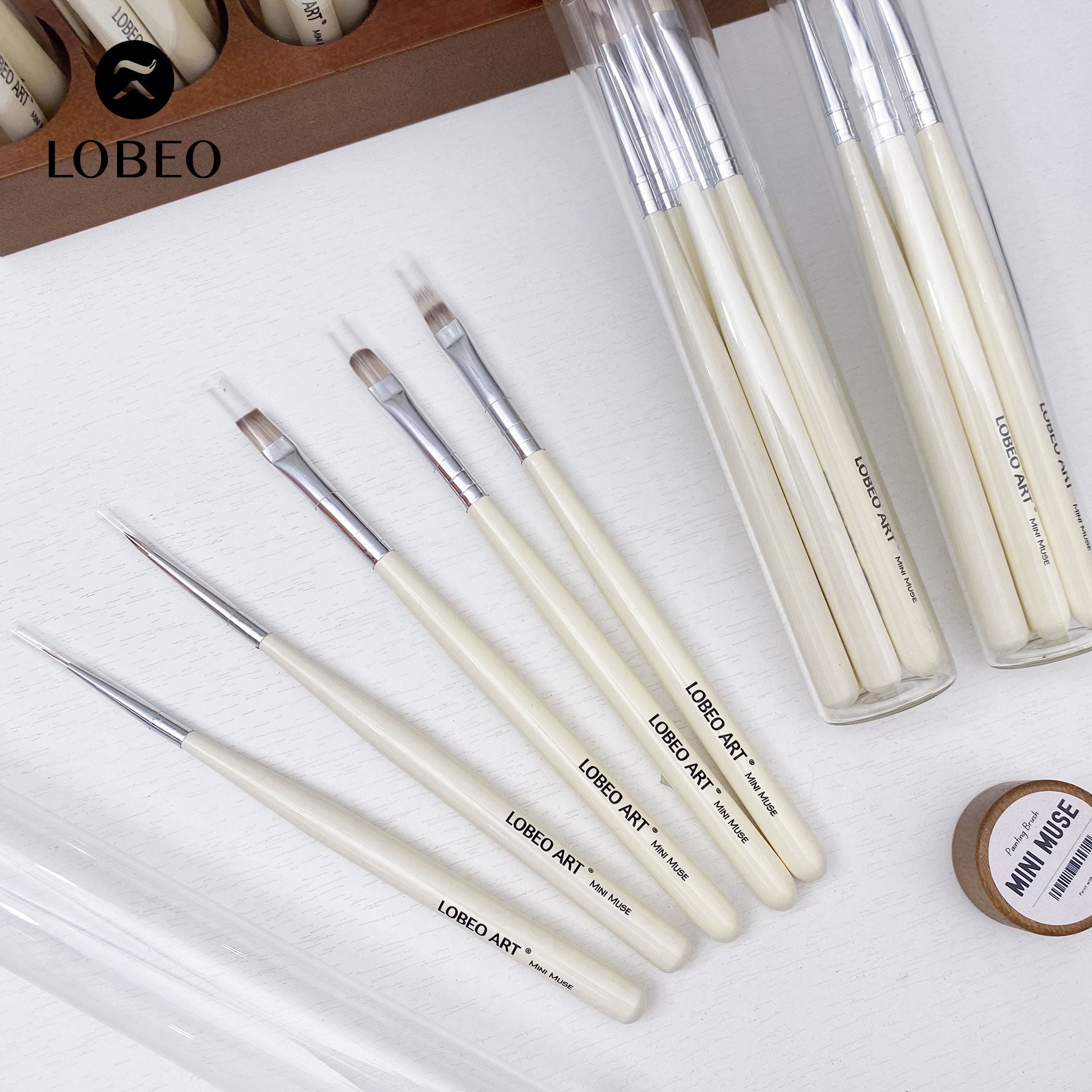 Lobeo Mini Muse Brush Set (5 pcs) - Glass bottle