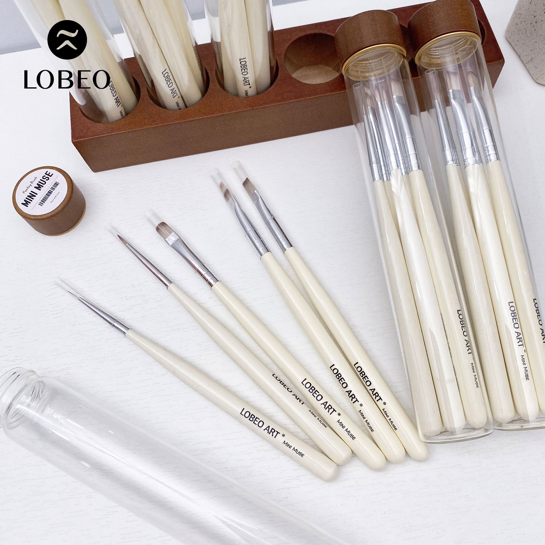 Lobeo Mini Muse Brush Set (5 pcs) - Glass bottle